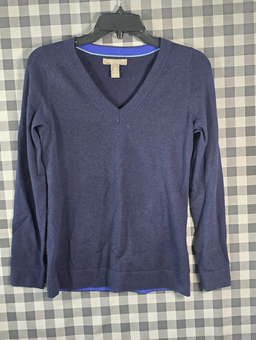 Banana Republic Extra Fine Merino Wool Sweater Women S Navy Blue V-Neck Preppy